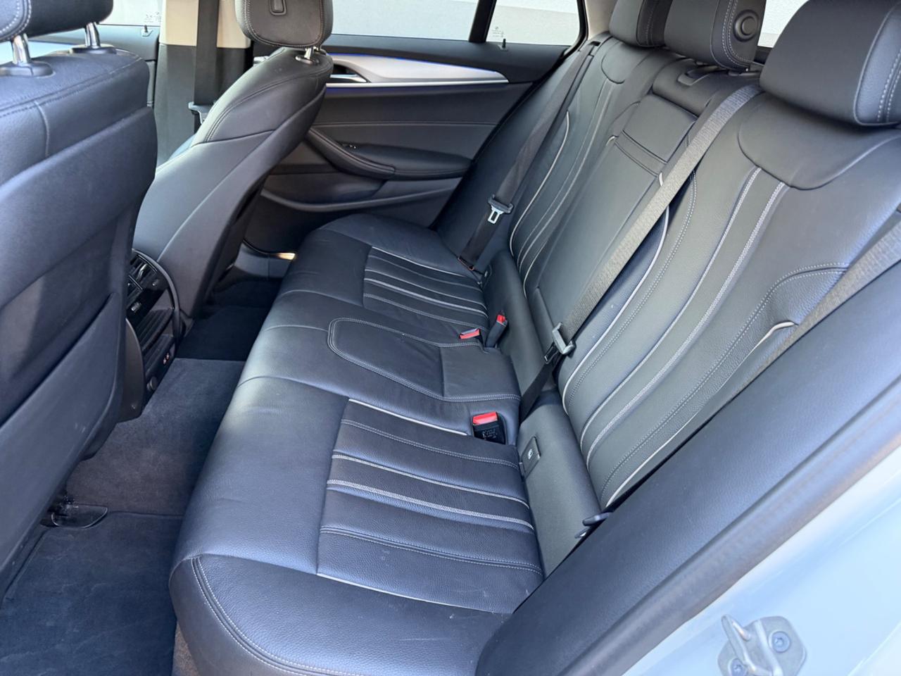 Bmw 520 520d 48V xDrive Touring Business
