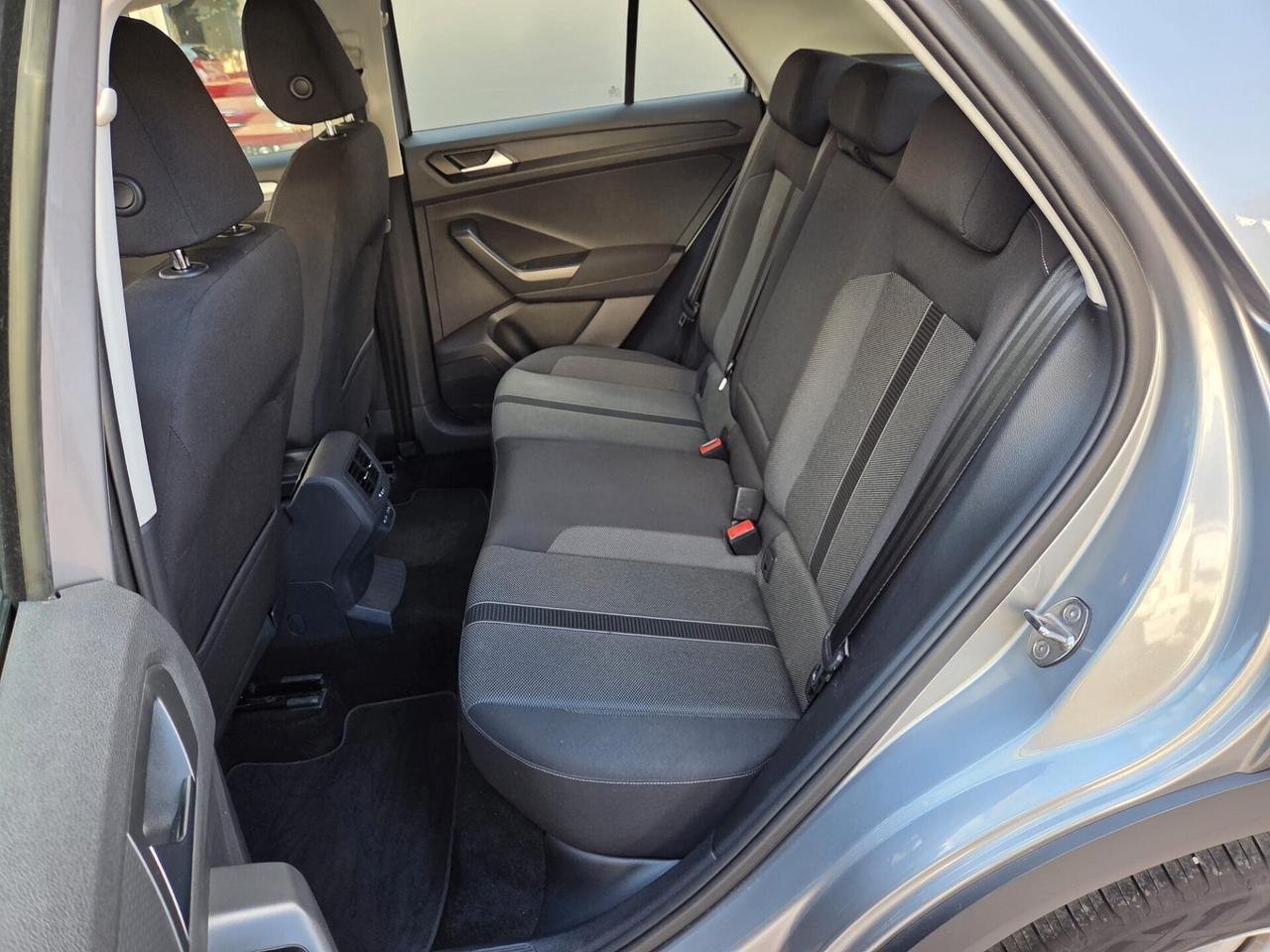 VOLKSWAGEN T-ROC 2.0 TDI 116 cv LIFE