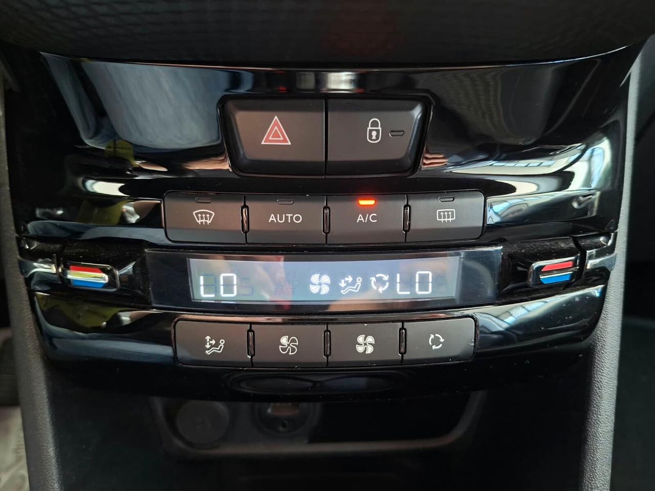 Peugeot 2008 1.6 e-HDi 115cv Allure 2014