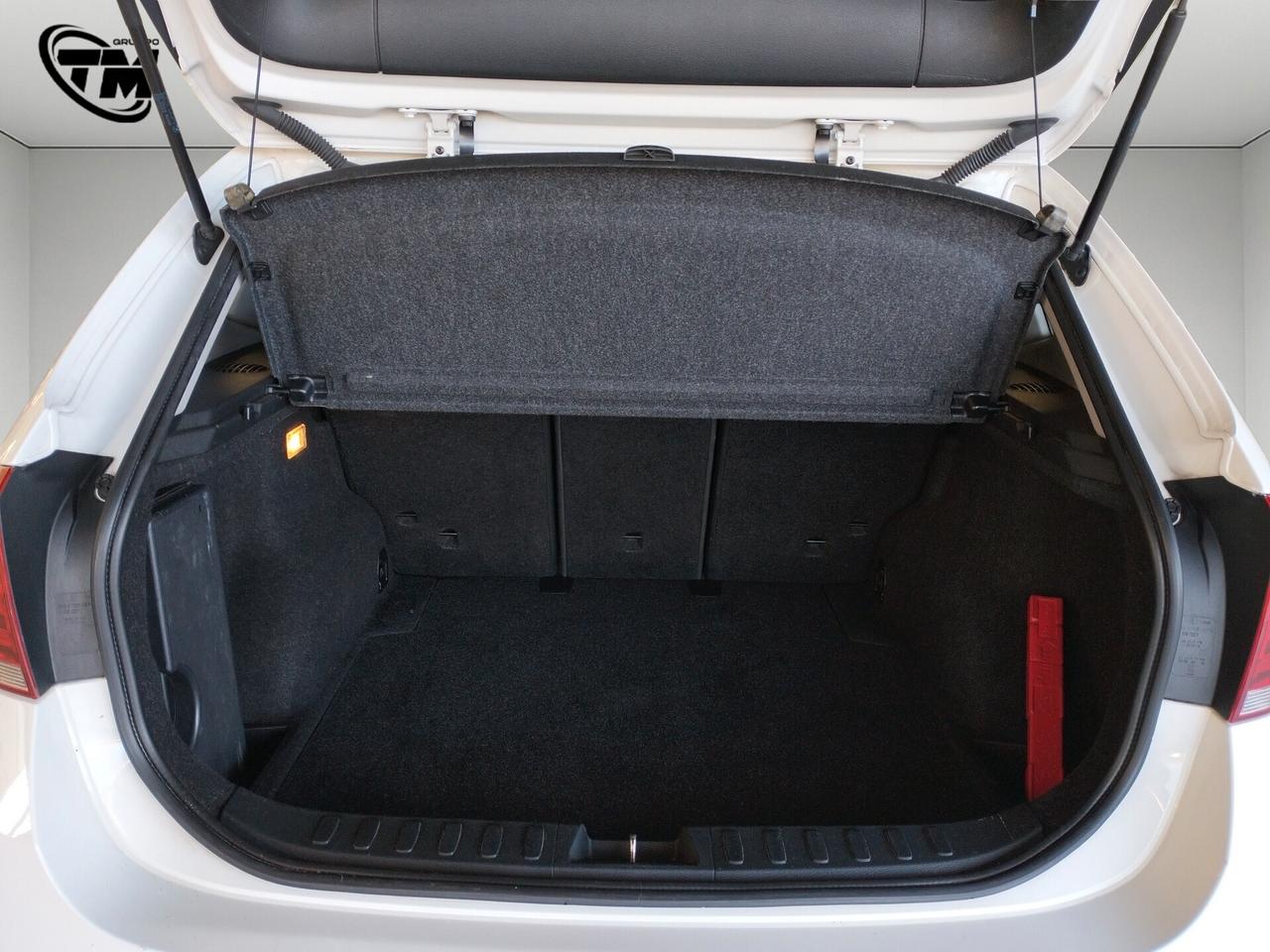 Bmw X1 sDrive16d X Line - NEOPATENTATI