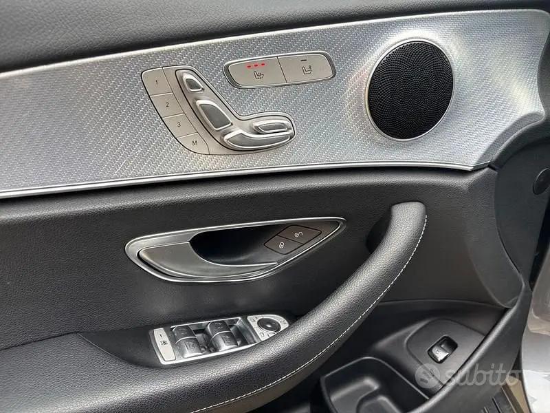 Mercedes-Benz Classe E - W213 Berlina - E 220...