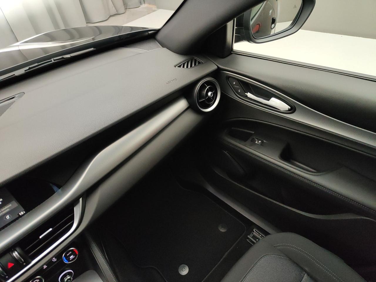 ALFA ROMEO Stelvio 2023 2.2 TD 210CV SPRINT AT8 Q4