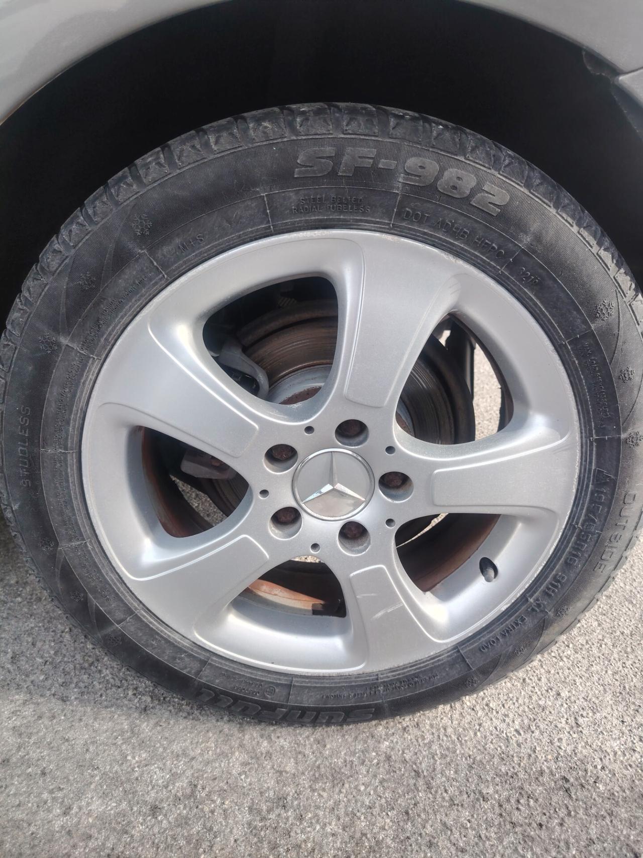 Mercedes-benz A 180 CDI Avantgarde- NEOPATENTATI