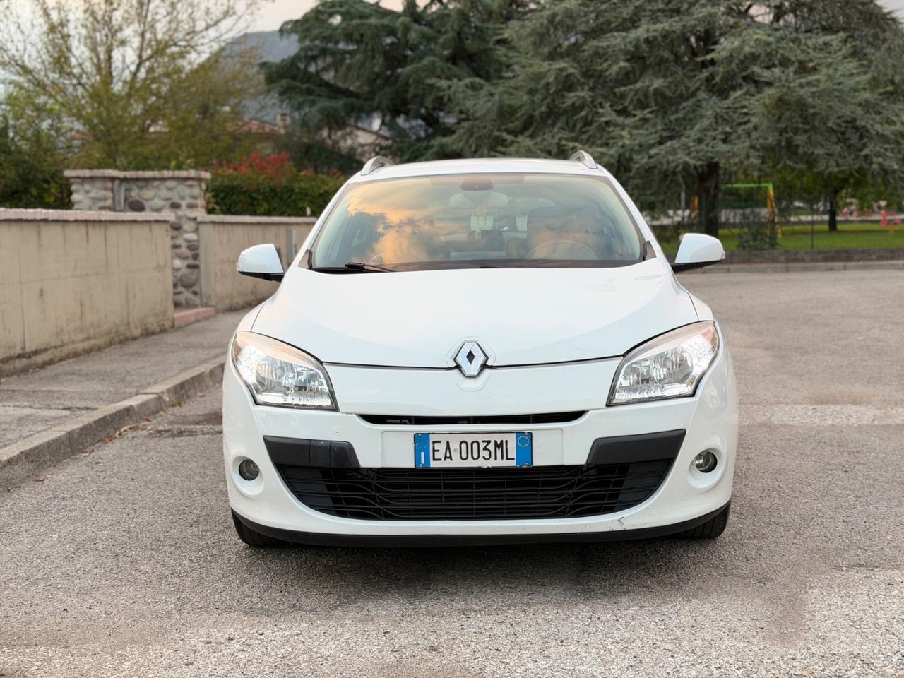 Renault Megane Mégane 1.5 dCi 110CV SporTour Confort