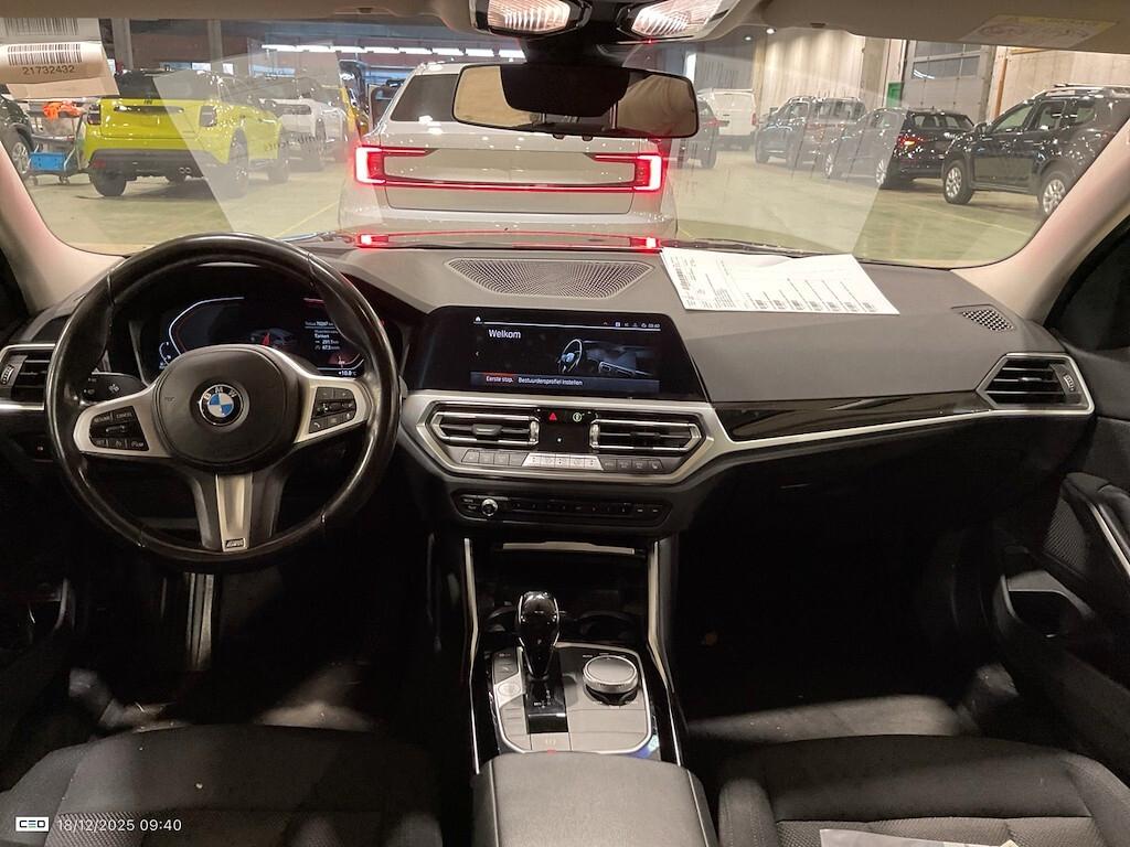 BMW 316D TOURING 122CV STEPTRONIC 48V BUSINESS ADVANTAGE ( FARI LED - BMW DIGITAL COCKPIT - NAVI - CLIMA TRIZONA - PDC - CERCHI 17 )