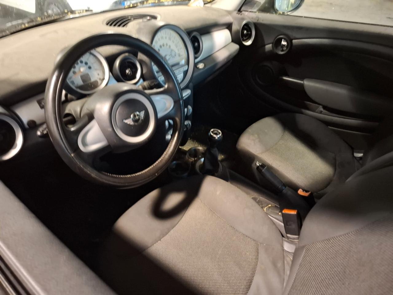 Mini 1.4 16V Ray G
