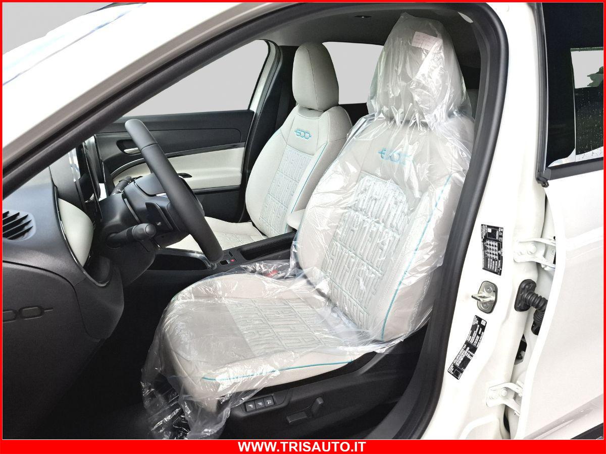 FIAT 600 1.2T MHEV DCT La Prima NEOPATENTATI (FULL LED+PELLE+NAVI)