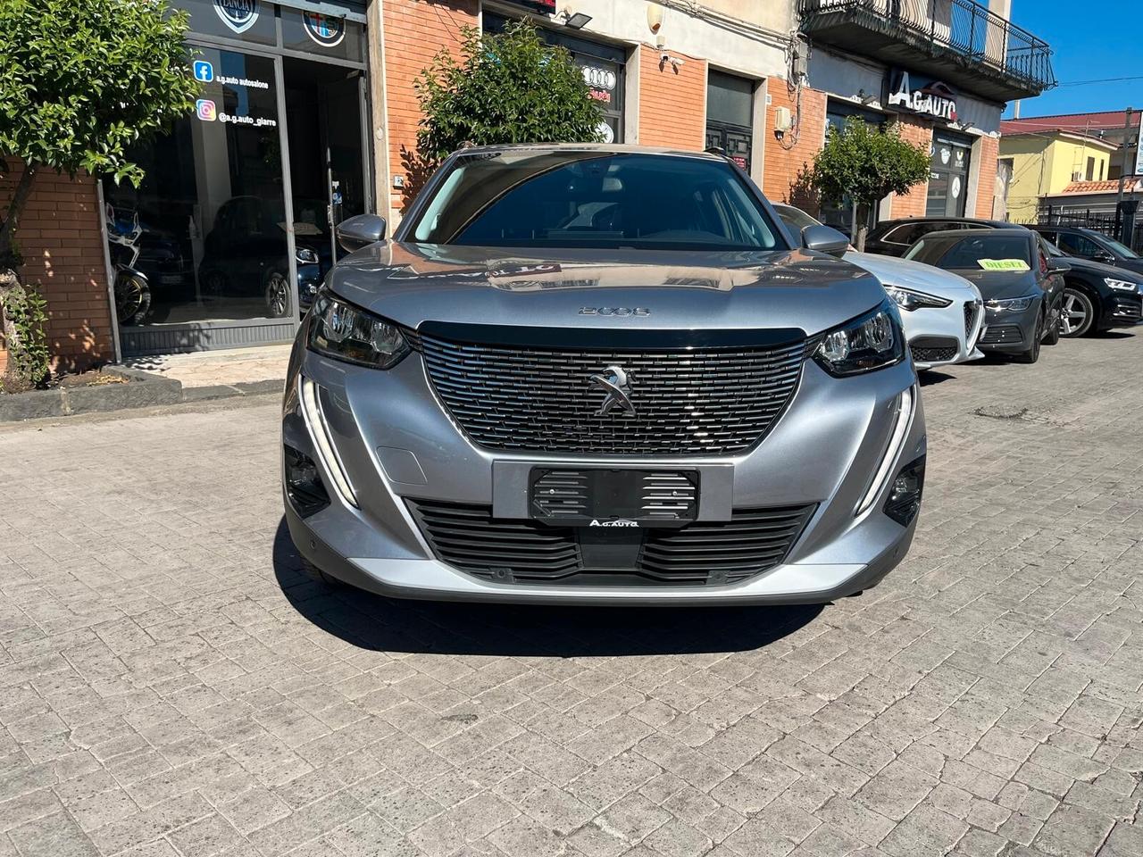 Peugeot 2008 BlueHDi 100 S&S Allure