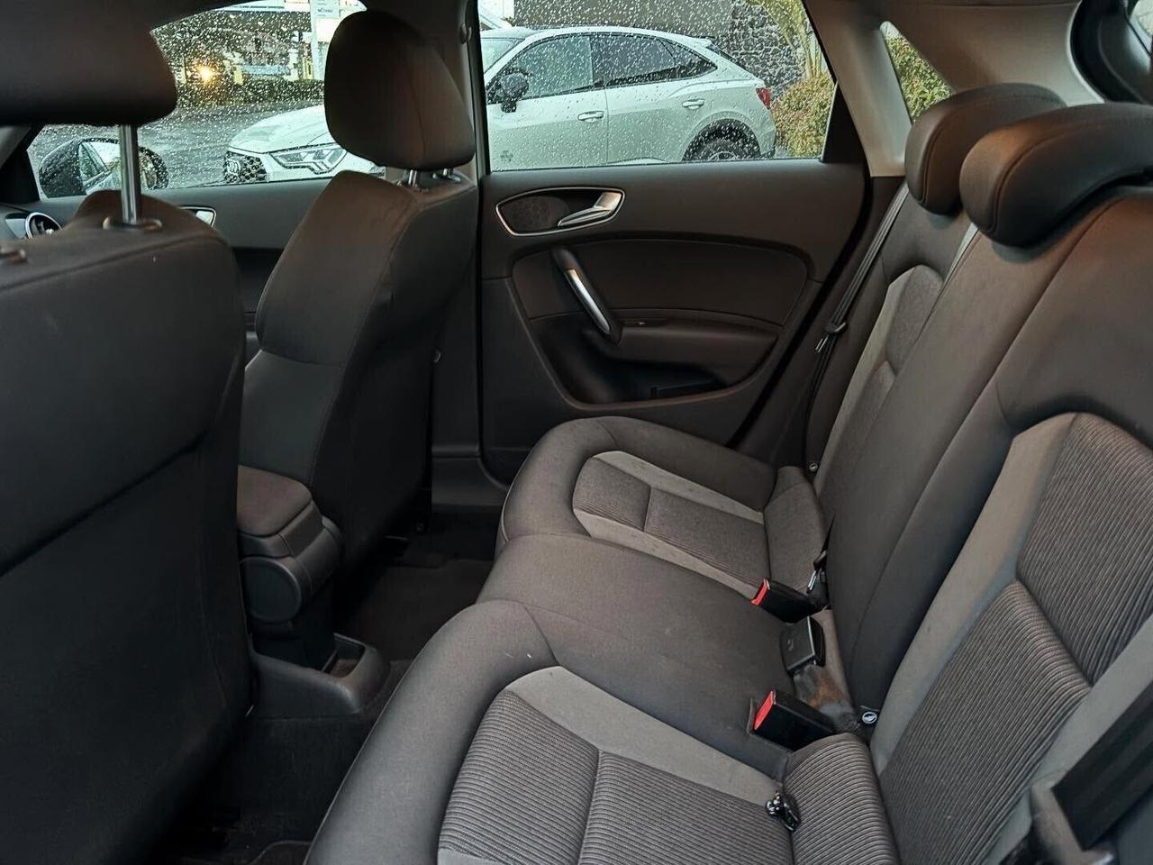 Audi A1 SPB 1.6 TDI -s line