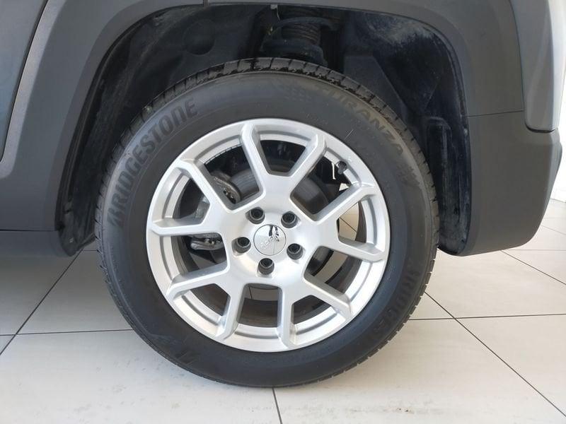 Jeep Renegade 1.5 Turbo T4 MHEV Limited Auto