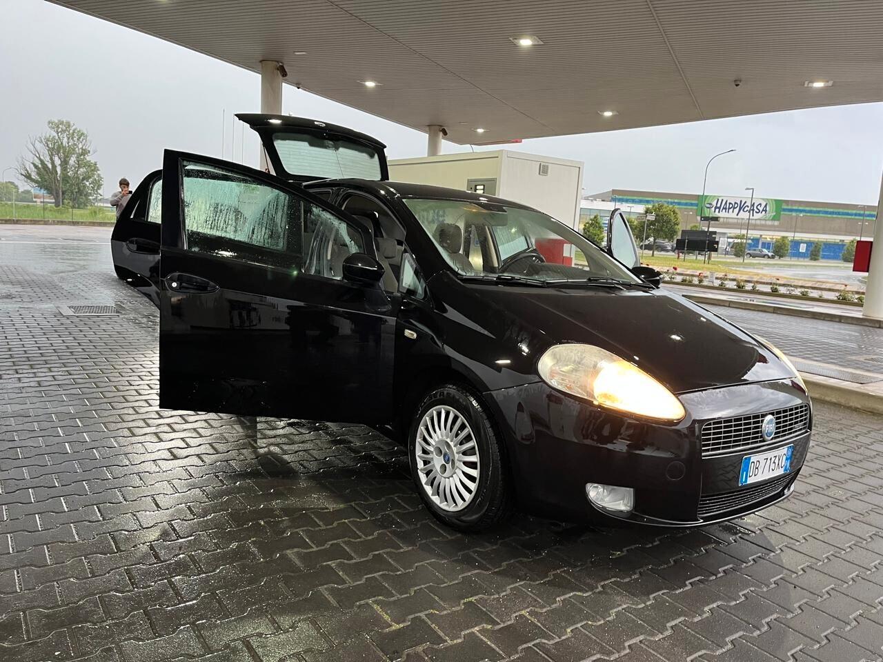 Fiat Grande Punto 1.2 5 porte Dynamic neopatentai