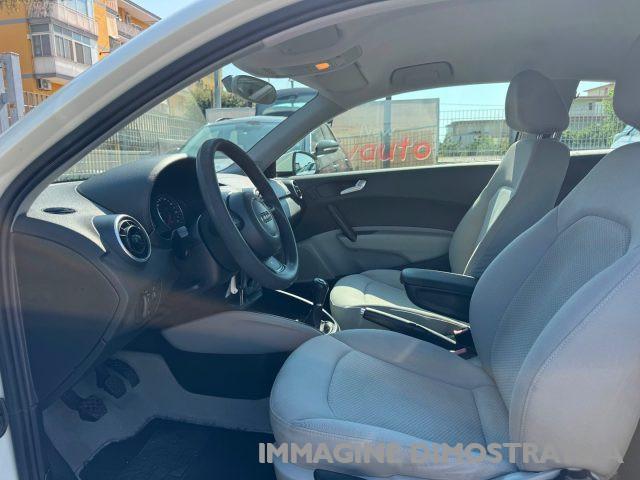AUDI A1 1.6 TDI 105 CV Ambition