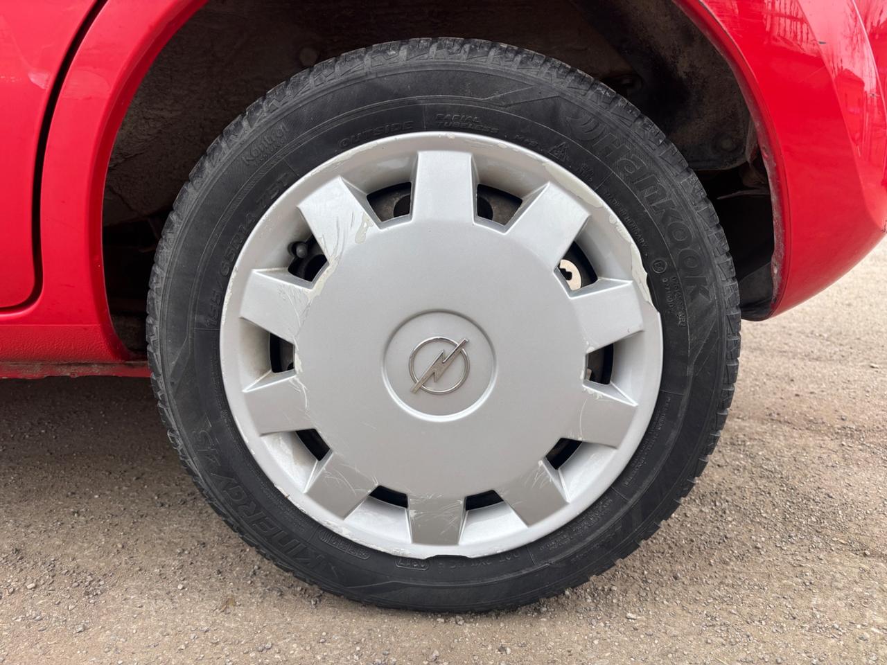 Opel Agila 1.0 12V Club