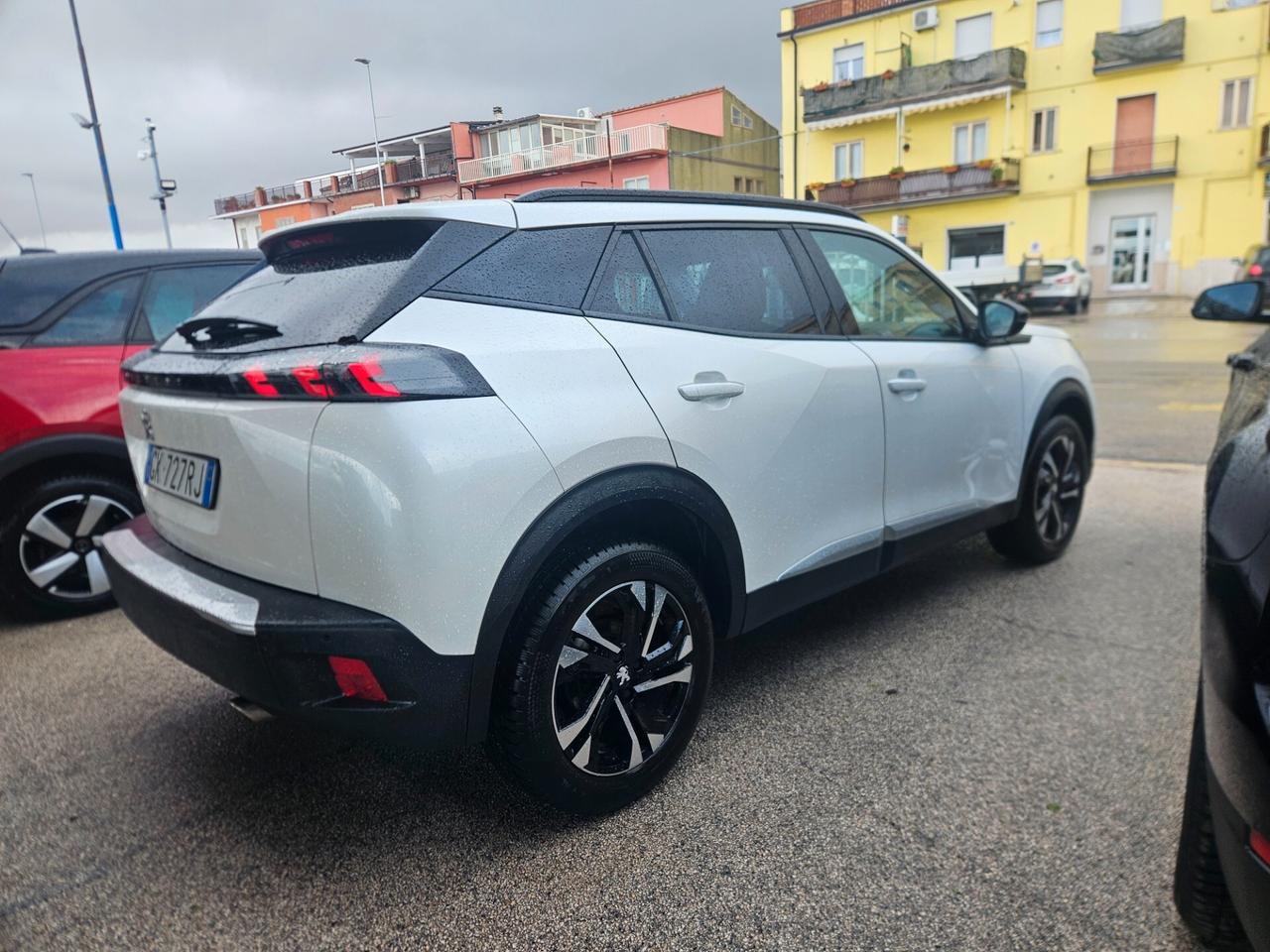 Peugeot 2008 BlueHDi 130 S&S EAT8 Allure Pack