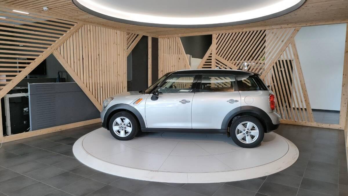 Mini Countryman 2.0 Cooper D Business auto E6