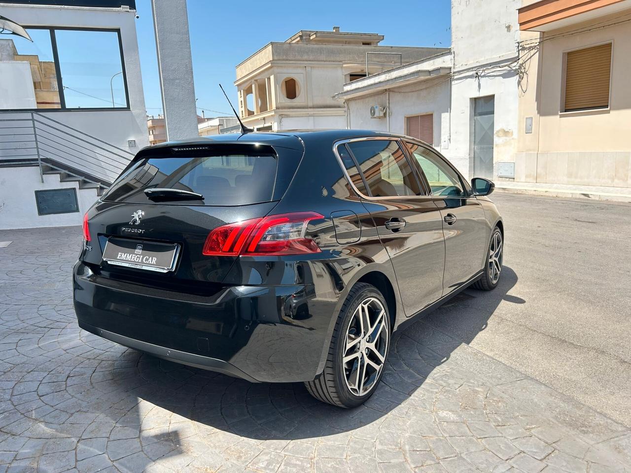 Peugeot 308 BERLINA 1.5BlueHDi ALLURE TETTO-2018