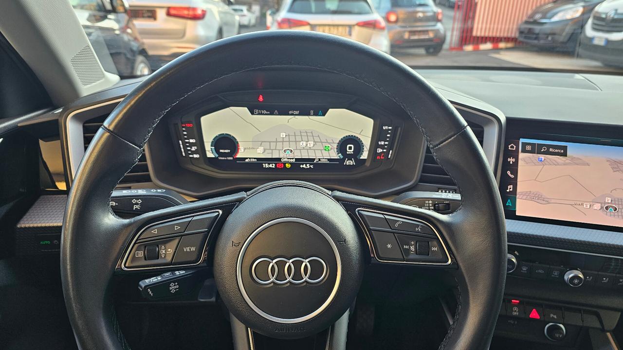 AUDI A1 SPB 30 TFSI S line INTERNO+ESTERNO LED NAV TAGL UFF
