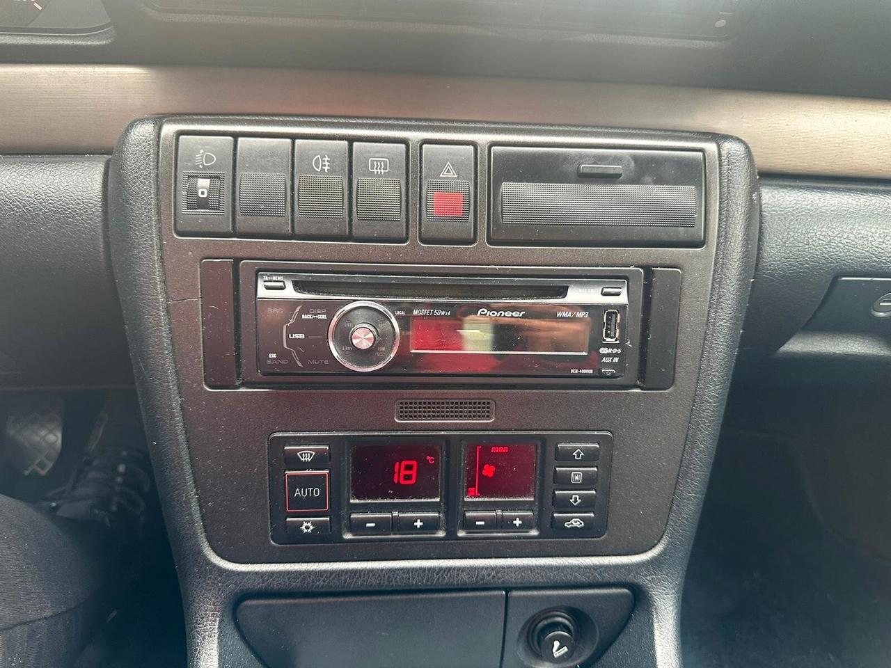 Audi A4 1.8 cat