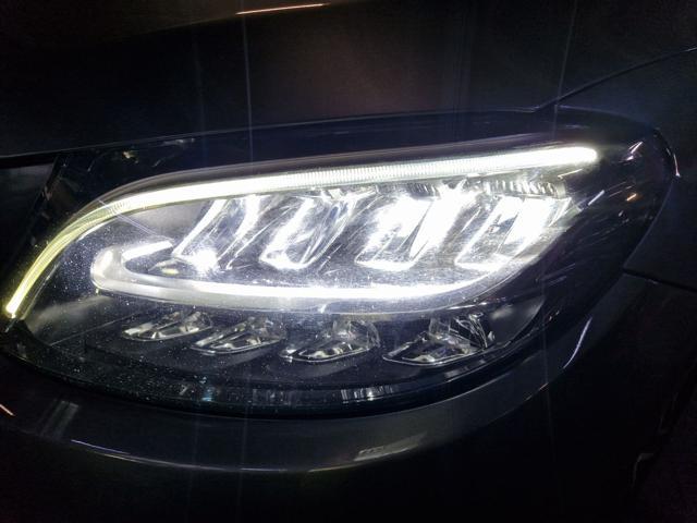 MERCEDES-BENZ C 180 DIESEL SPORT CV.122 RADAR + 17'+ FULL LED