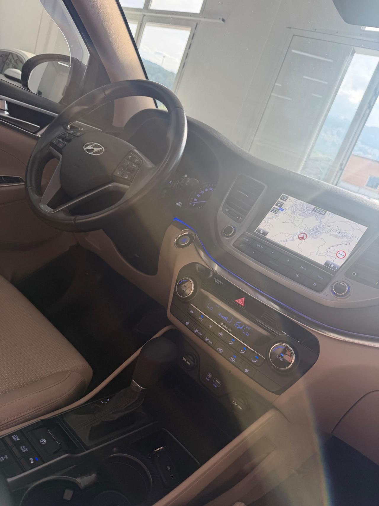 Hyundai Tucson 2.0 CRDi 4WD XPossible FINANZIABILE