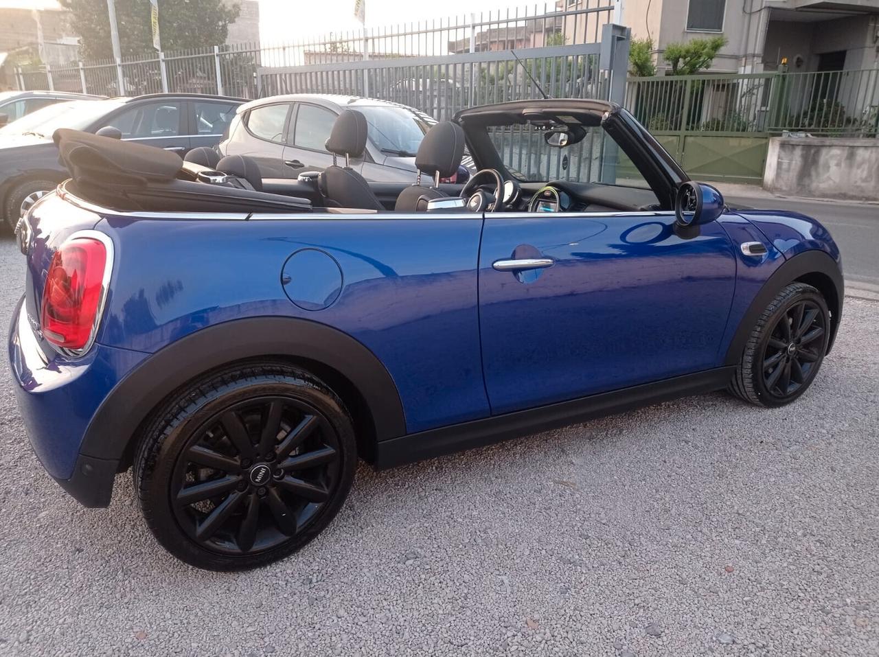 Mini 1.5 Cooper D Cabrio 115cv Automatica-2019