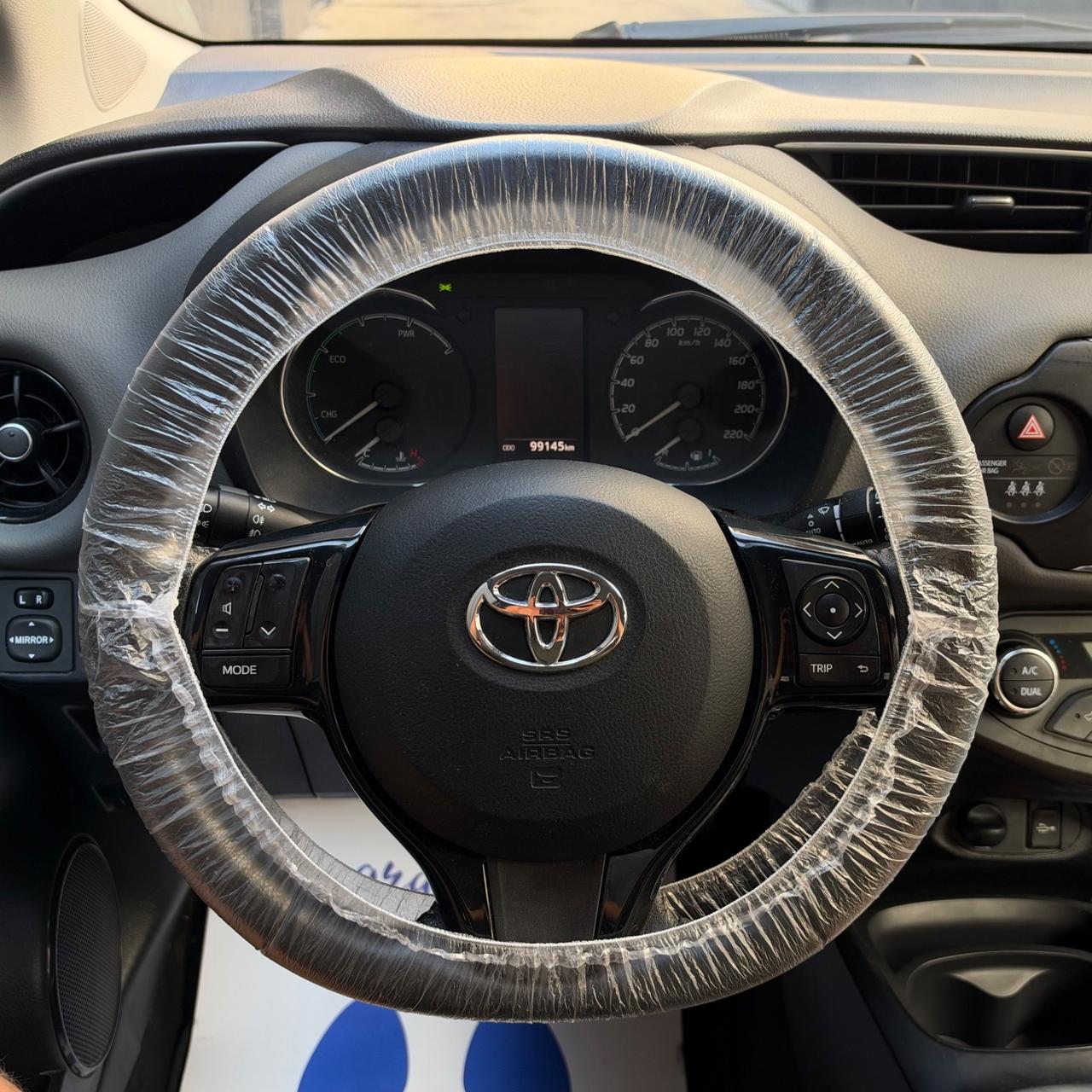 Toyota Yaris 1.5 Hybrid 5 porte Active