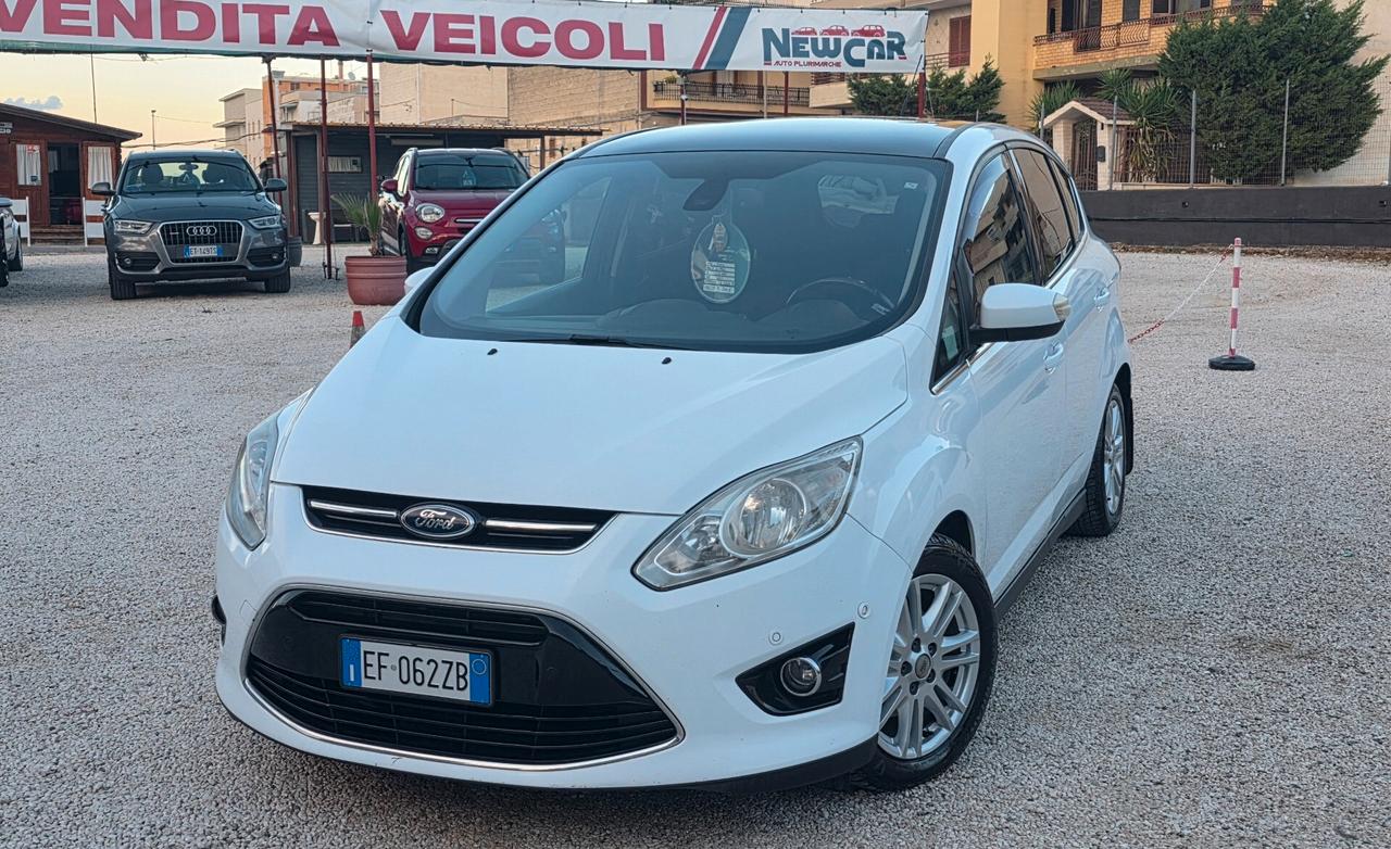 Cmax 1.6 TDCi 115CV Titanium TETTO