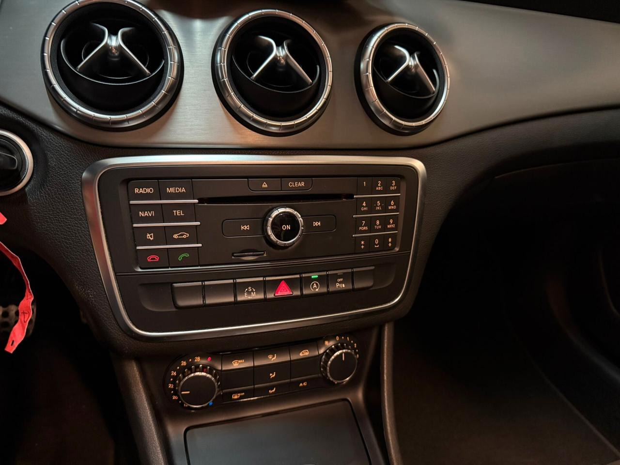 Mercedes-Benz CLA 180D Automatic Premium Amg Tetto