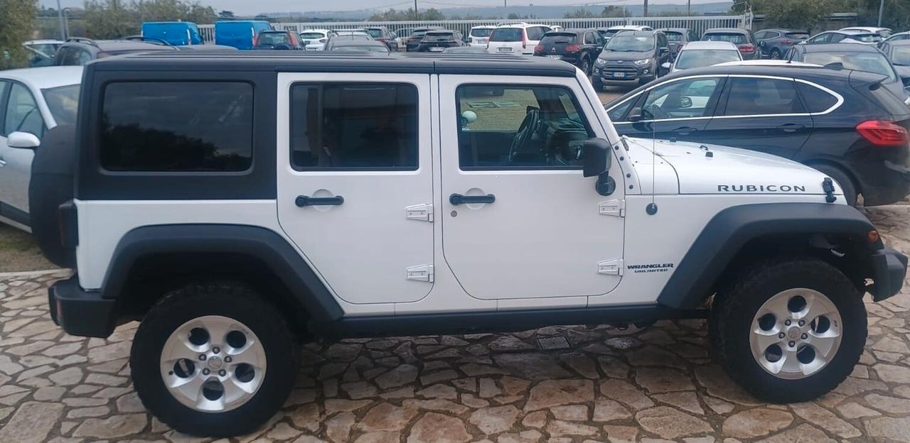 Jeep Wrangler Unlimited 2.8 CRD DPF Rubicon Auto