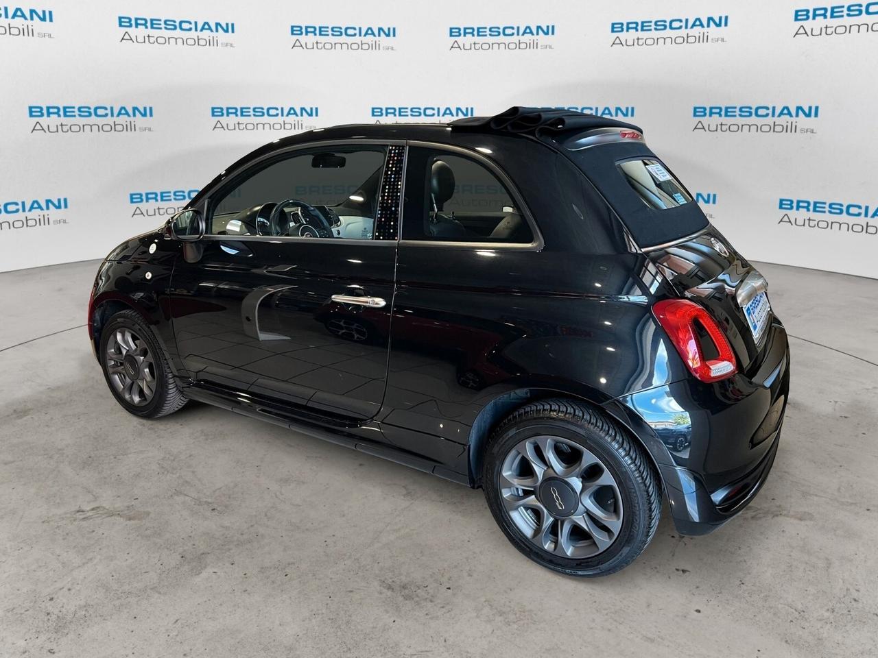 Fiat 500 C 1.0 Hybrid Hey Google