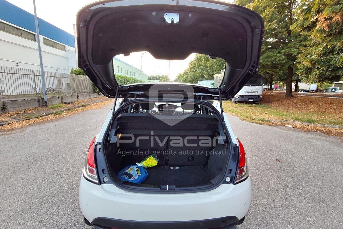 LANCIA Ypsilon 1.2 69 CV 5 porte Elefantino