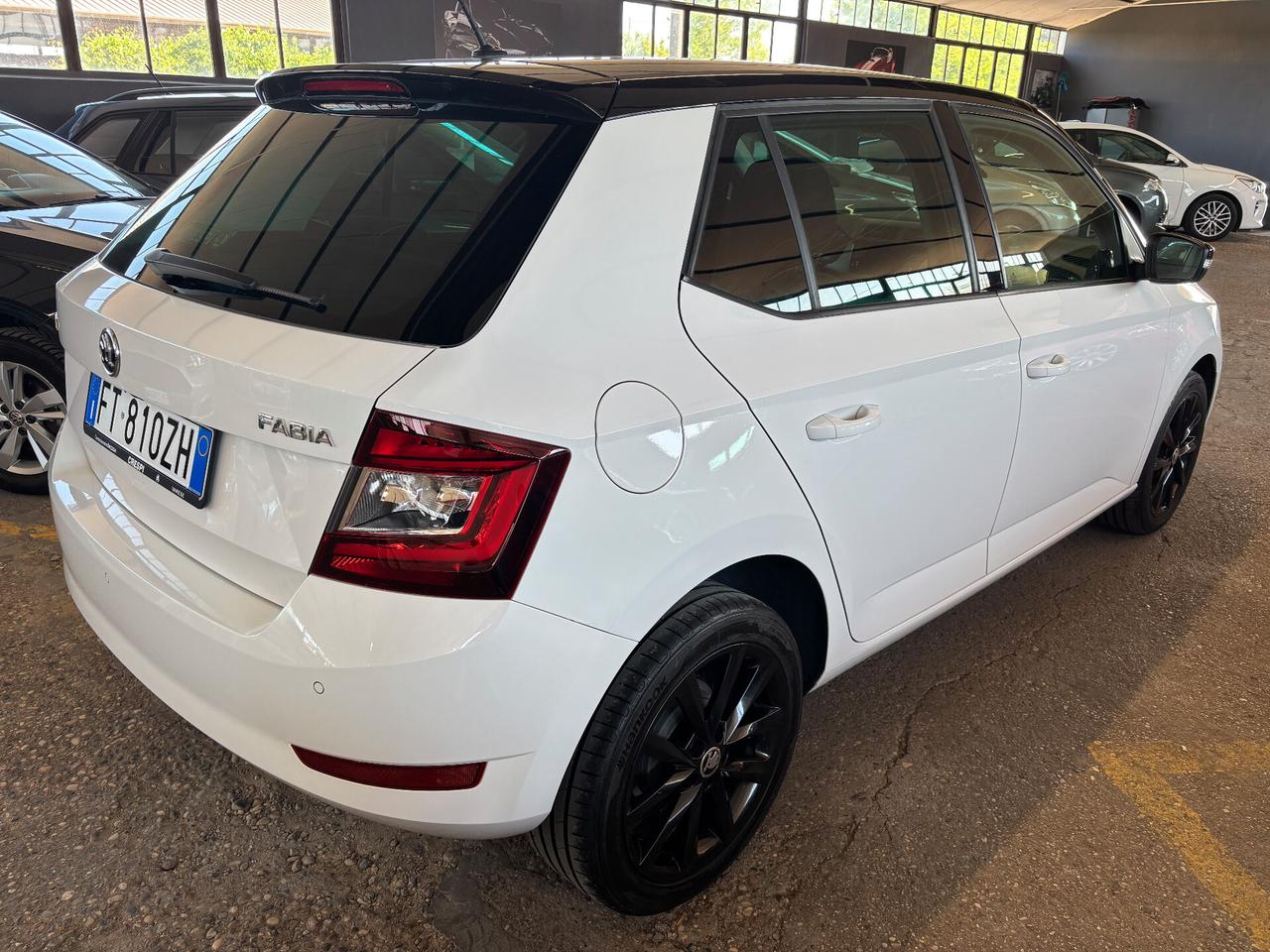 Skoda Fabia 1.0 MPI 75 CV Twin Color Nero