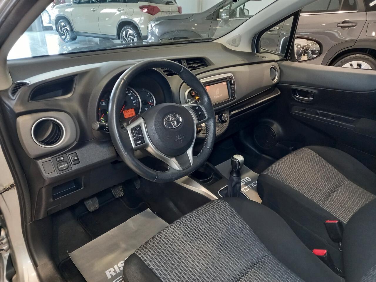 Toyota Yaris 1.0 5 porte Lounge
