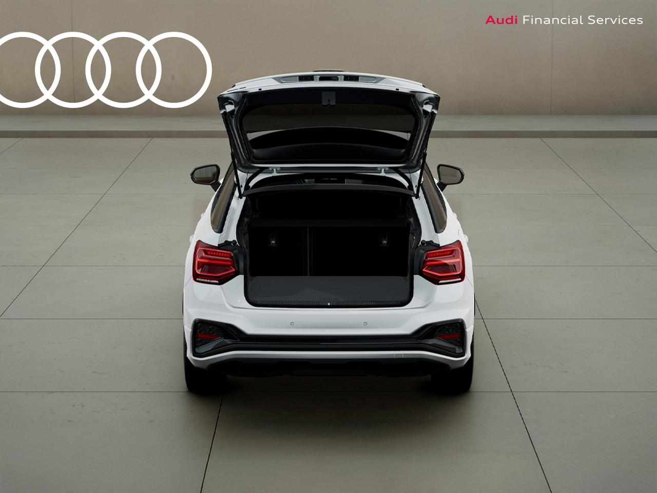 Audi Q2 35 1.5 tfsi identity black s-tronic