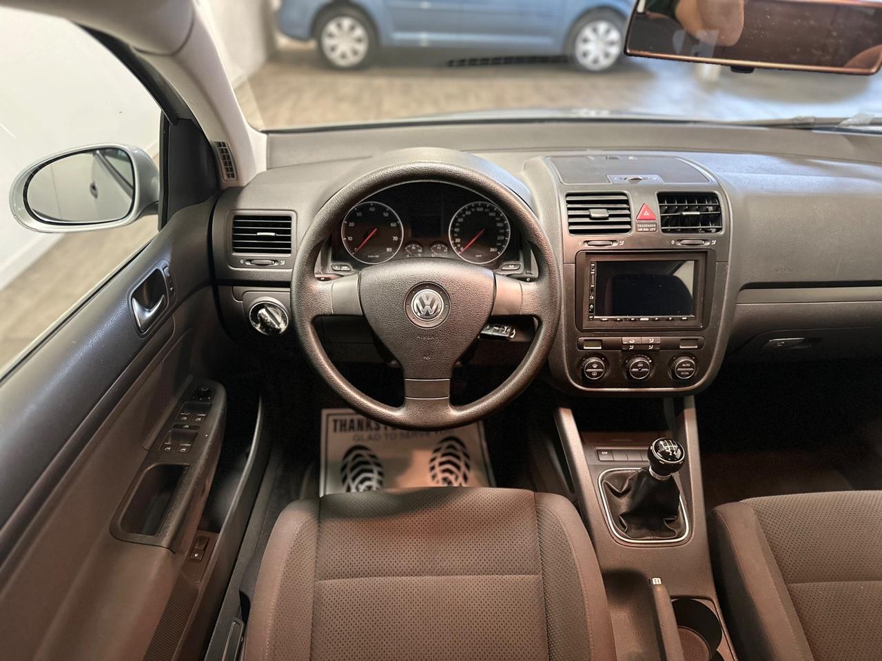 Volkswagen Golf 1.6 5p. Comfortline
