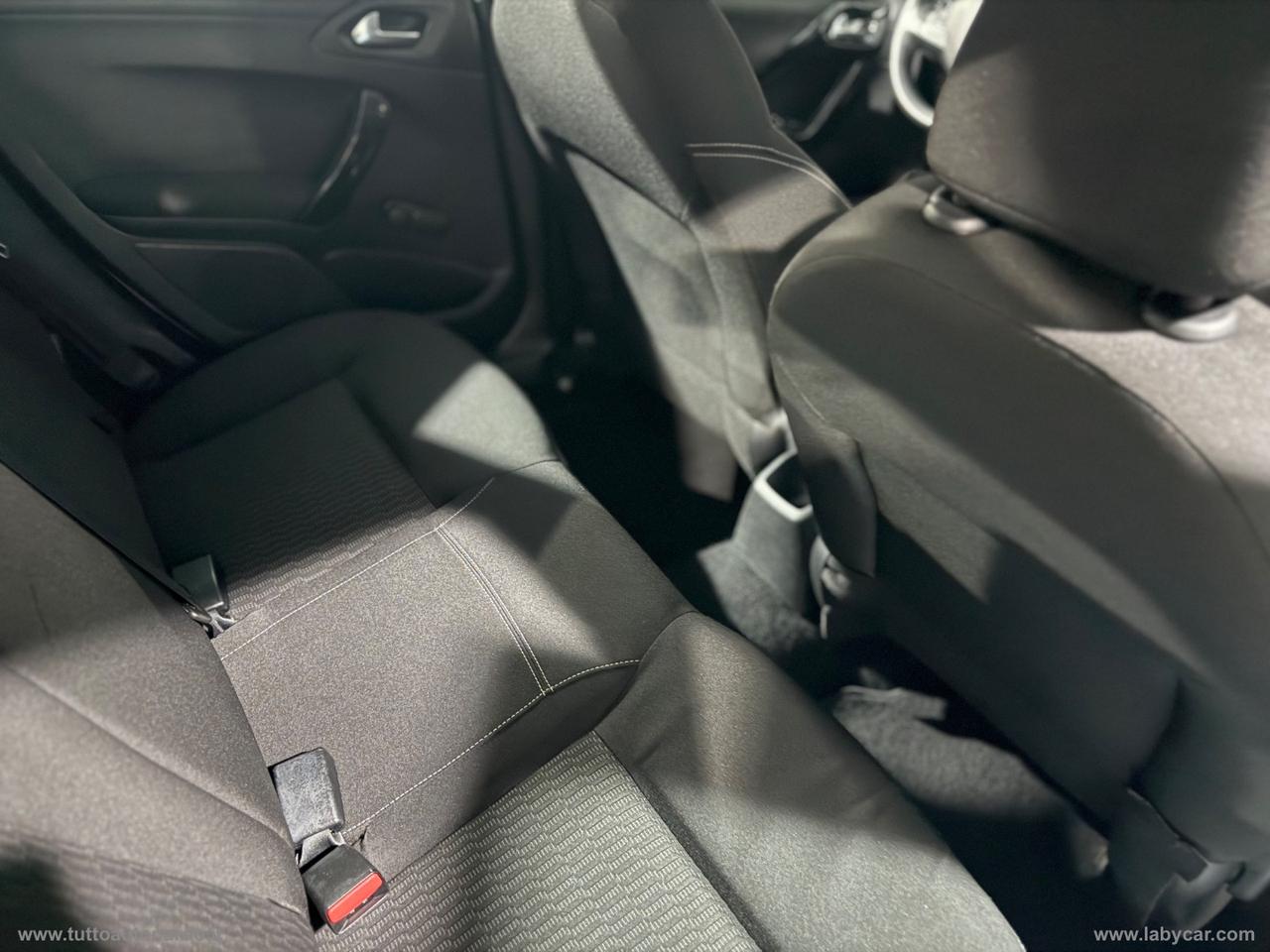 PEUGEOT 208 BlueHDi 75 5p. Allure