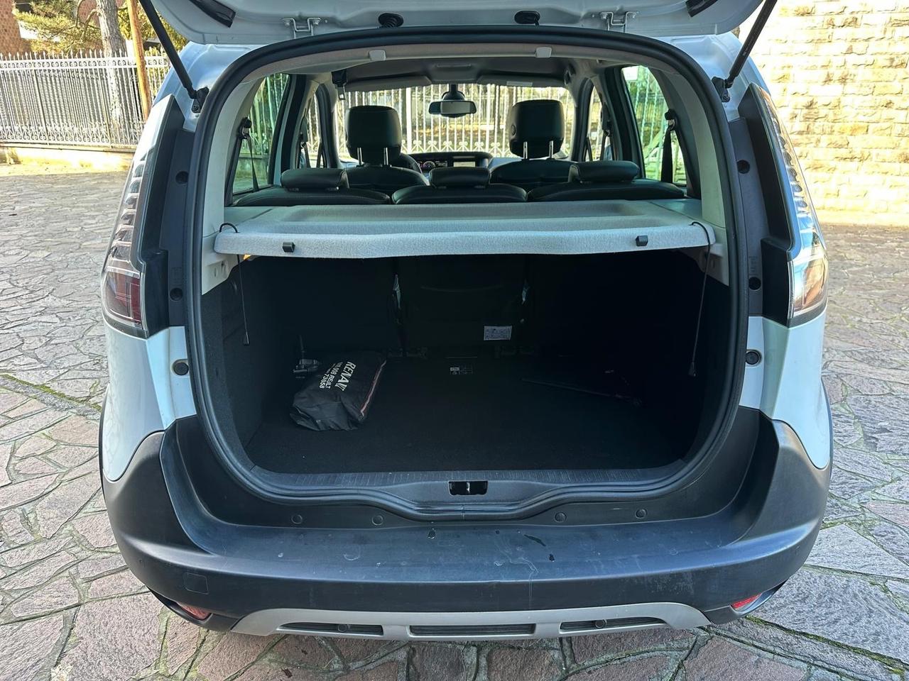 Renault Scenic Scénic XMod Cross 1.5 dCi 110CV Start&Stop Energy