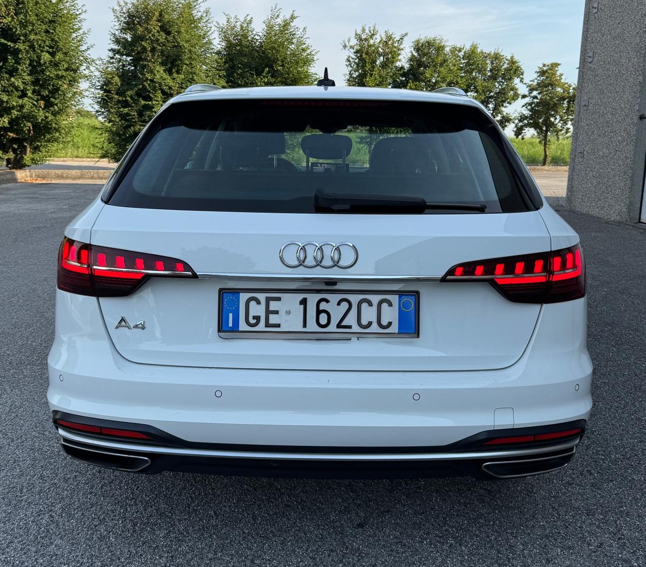 Audi A4 Avant 35 TDI/163 CV S tronic Business Advanced