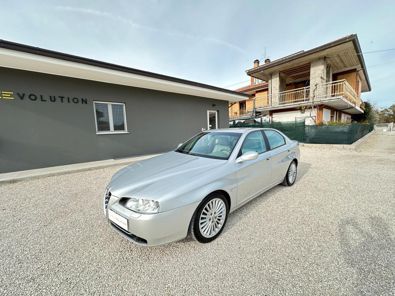 Alfa Romeo 166 2.4 JTD M-JET 20v Luxury 213.128 km Full Optional