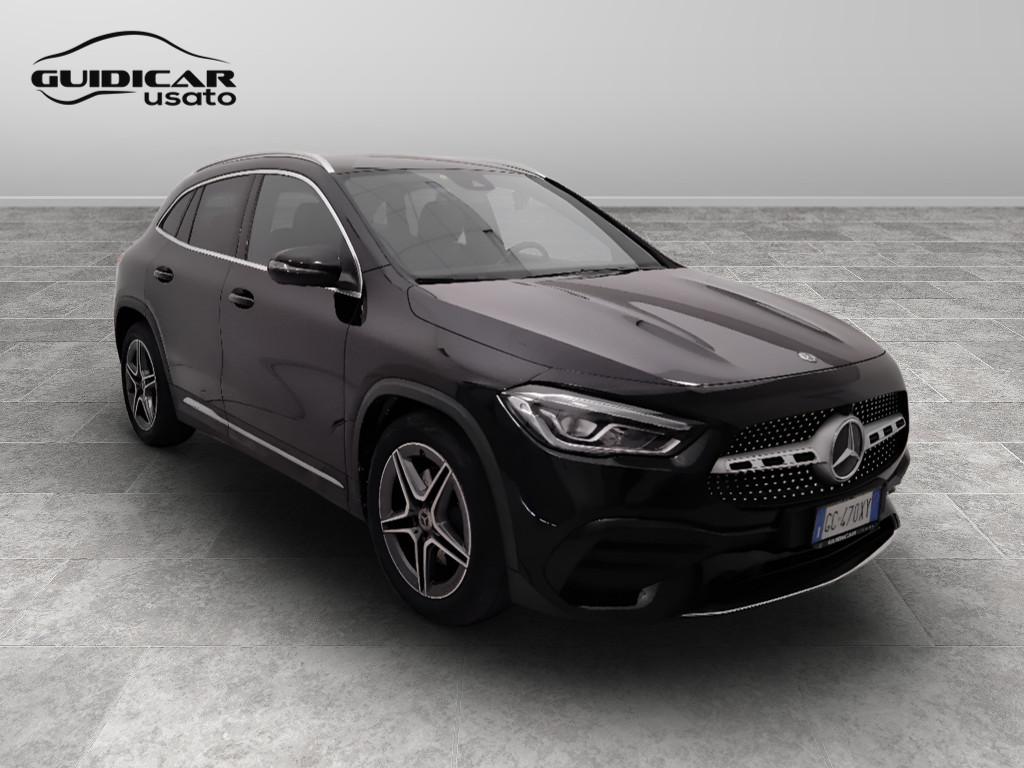 Mercedes-Benz GLA-H247 2020 - GLA 200 d Premium 4matic auto