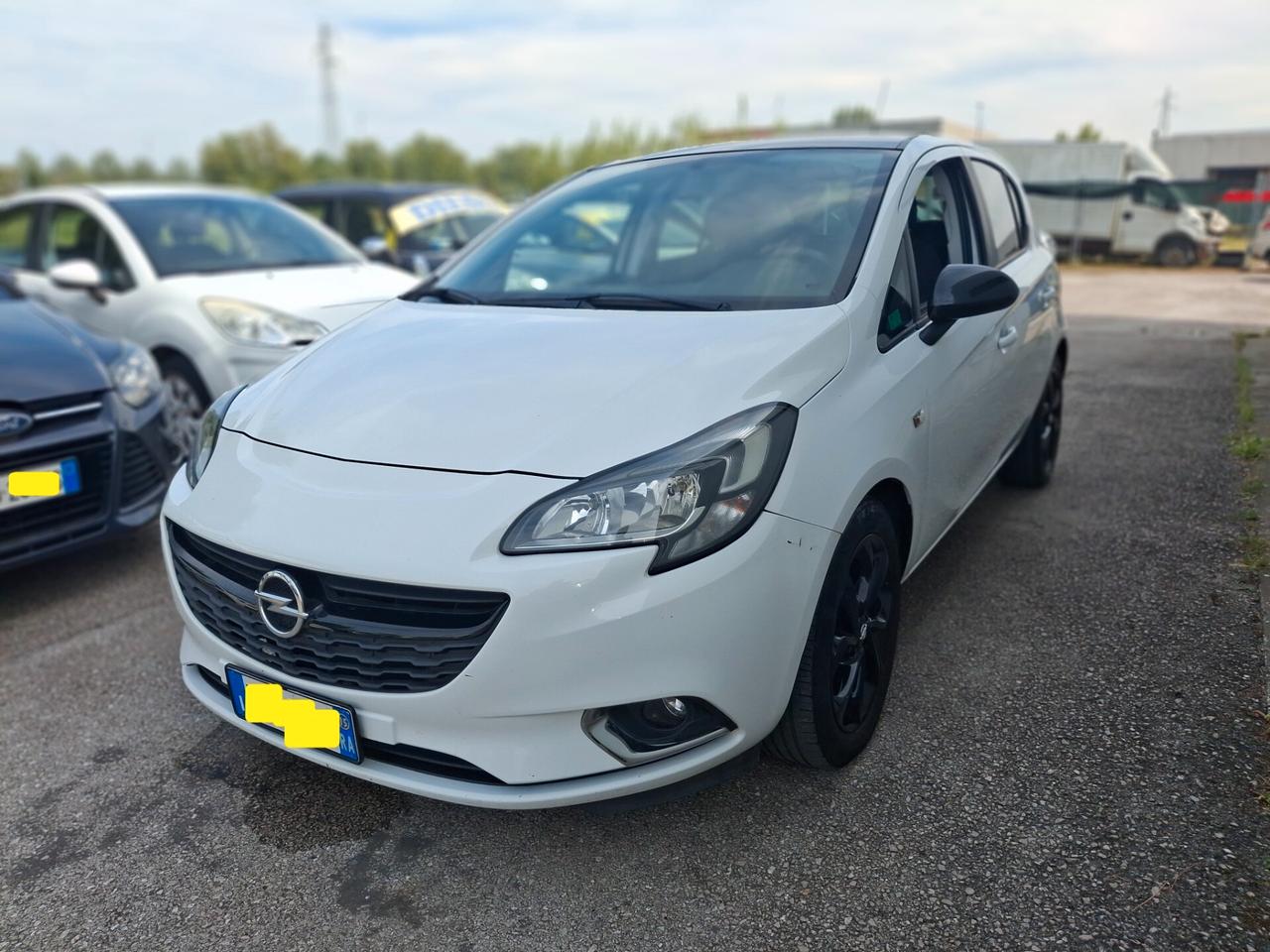 Opel Corsa 1.4. GPL,5 porte b-Color