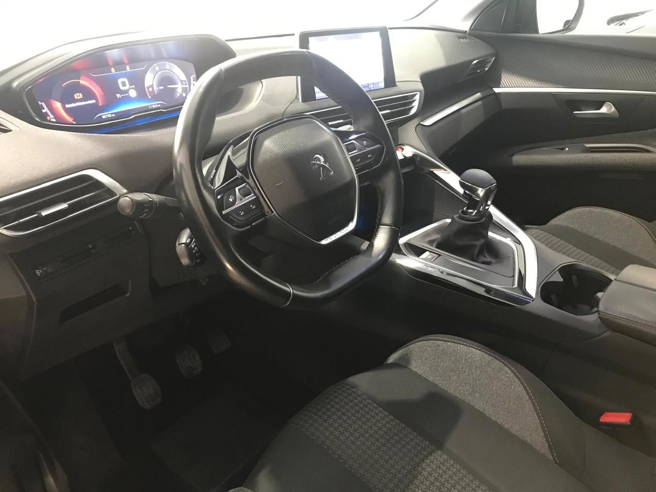 Peugeot 3008 BlueHDi 120cv Business km 95000