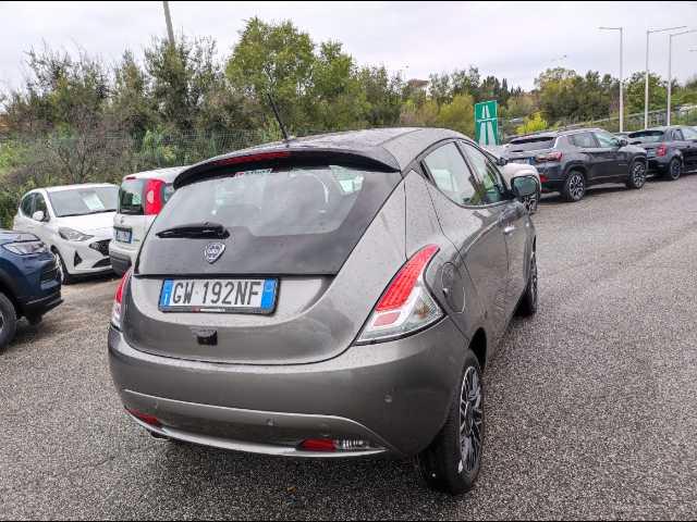 LANCIA Ypsilon 1.0 firefly hybrid Platino s&s 70cv