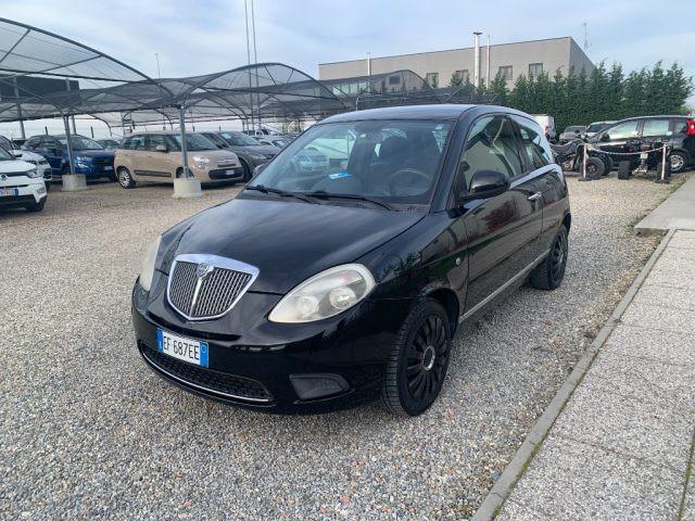 LANCIA Ypsilon 1.2 69 CV Argento