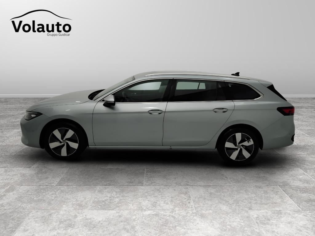 VOLKSWAGEN Passat IX 2024 - Passat 2.0 tdi scr Business 150cv dsg