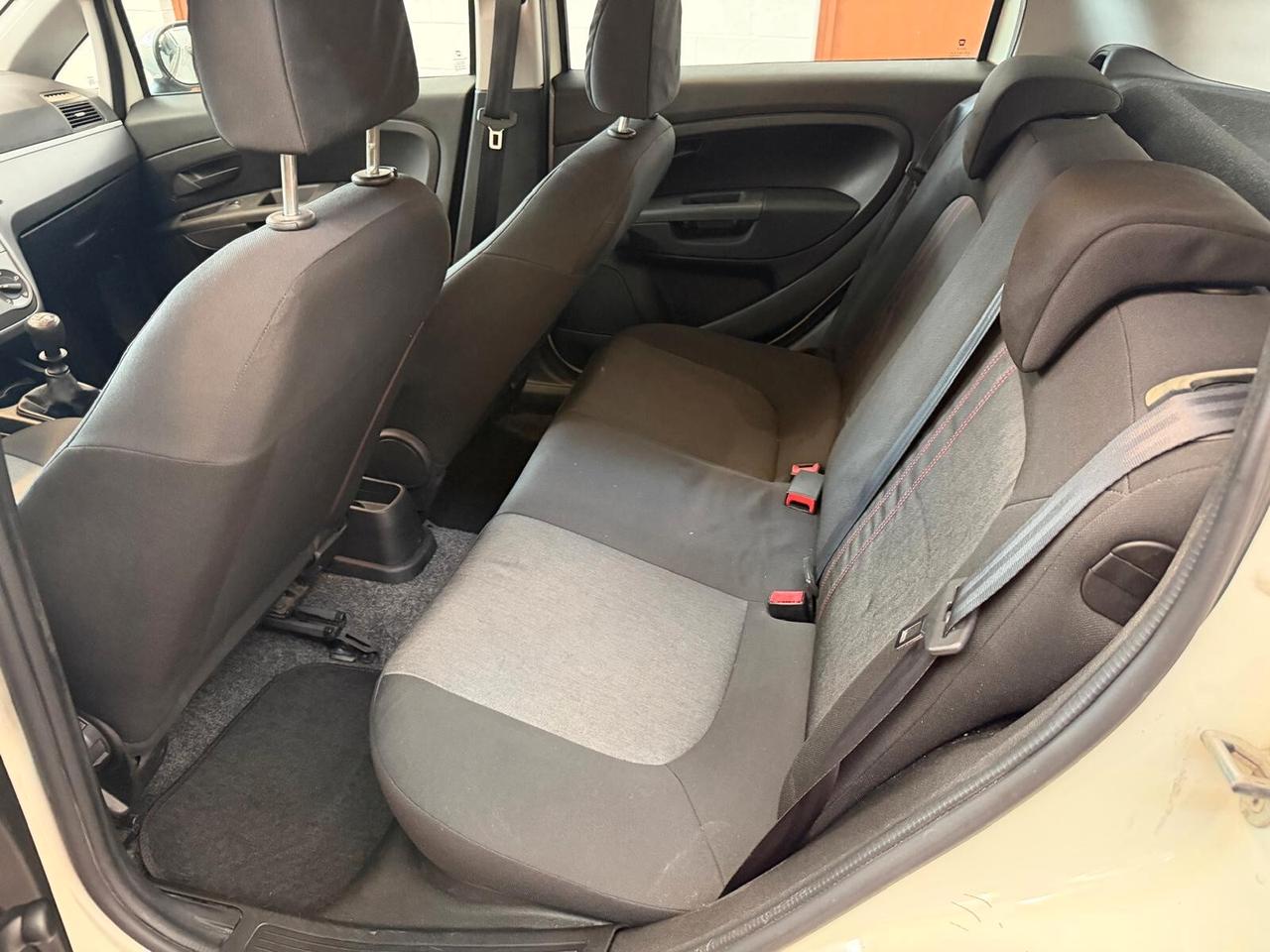 Fiat Punto 1.4 8V 5 porte Easypower Lounge GPL NEOAPAT