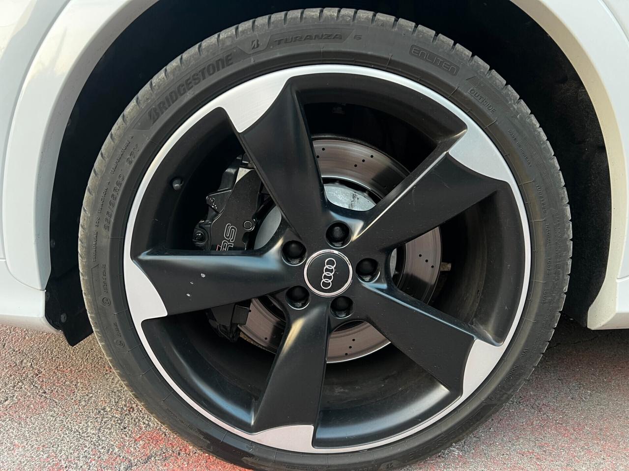 Audi RS Q3 2.5 TFSI 367 CV -Quattro S tronic-RESTAYLING