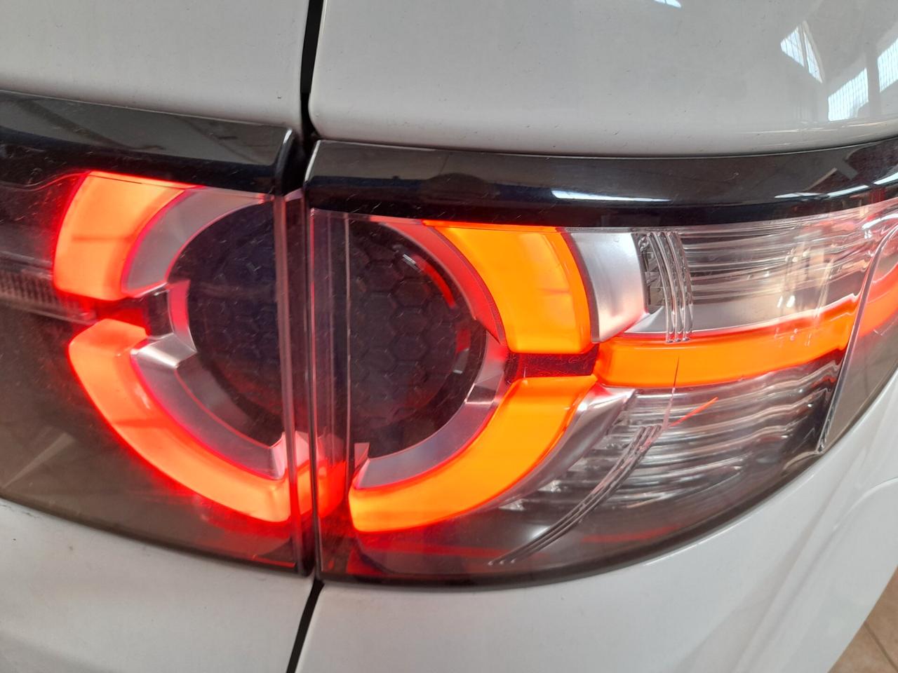 Land Rover Discovery Sport 2.0 TD4 150 CV HSE Luxury