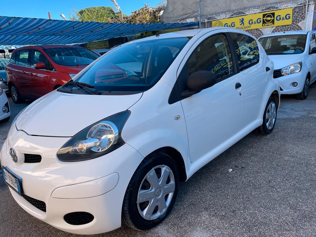 Toyota Aygo 1.0 12V VVT-i 5 porte Sol Connect