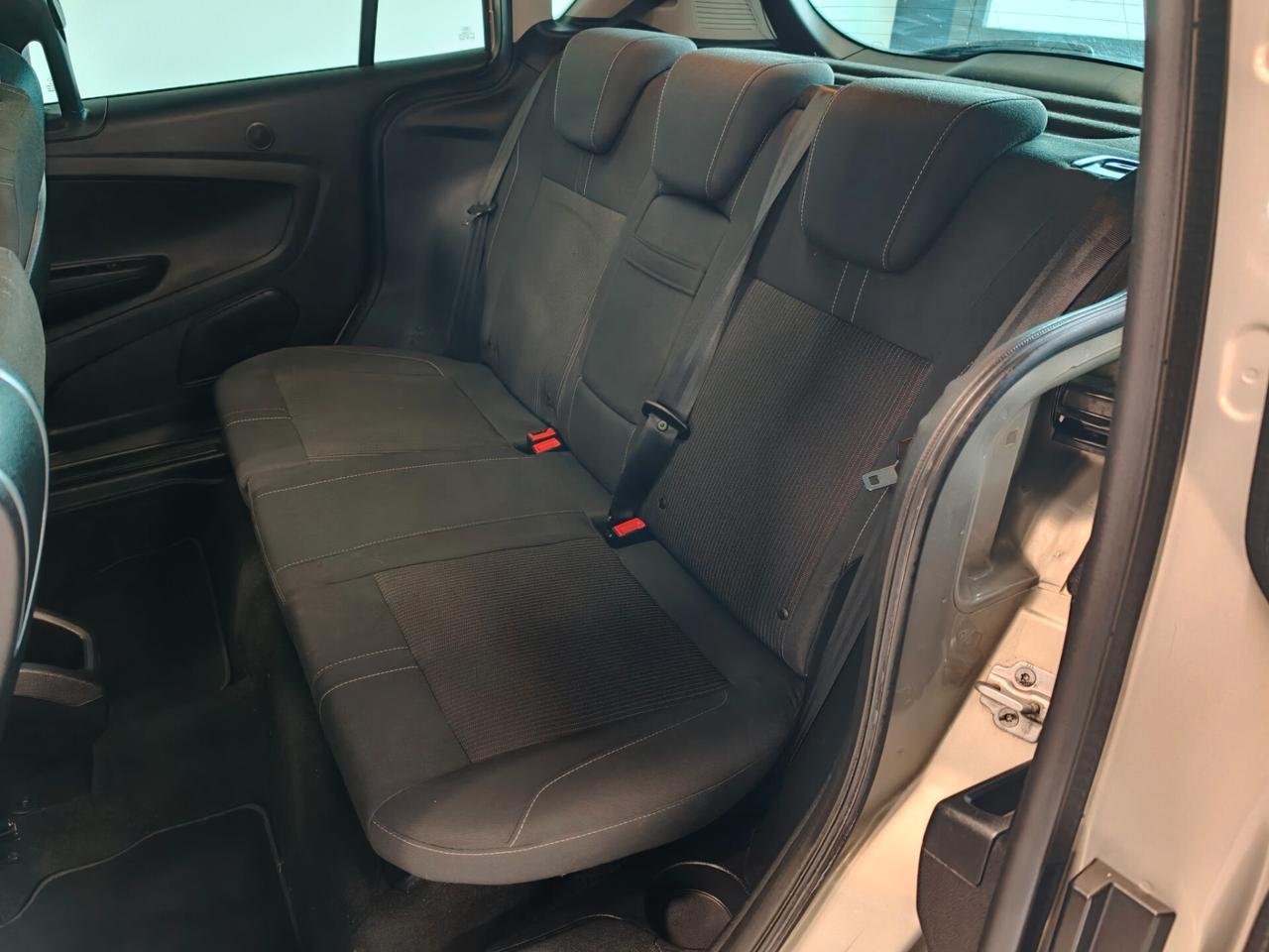 Ford B-Max 1.6 TDCi 95 CV Titanium